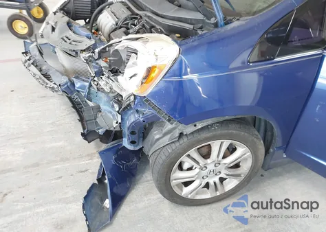 2009 Honda Fit Sport z USA, uszkodzony, nr VIN JHMGE884X9S053746